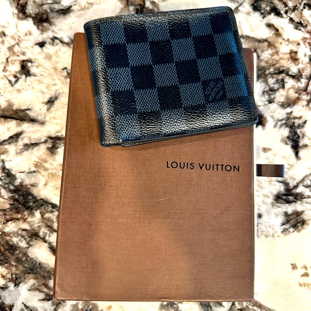 Louis Vuitton Damier Cobalt men’s bifold wallet